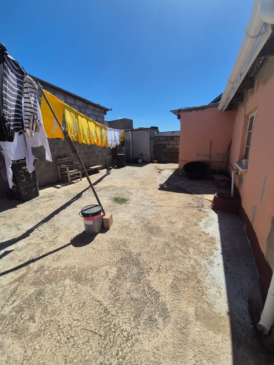 3 Bedroom Property for Sale in Zwide Eastern Cape